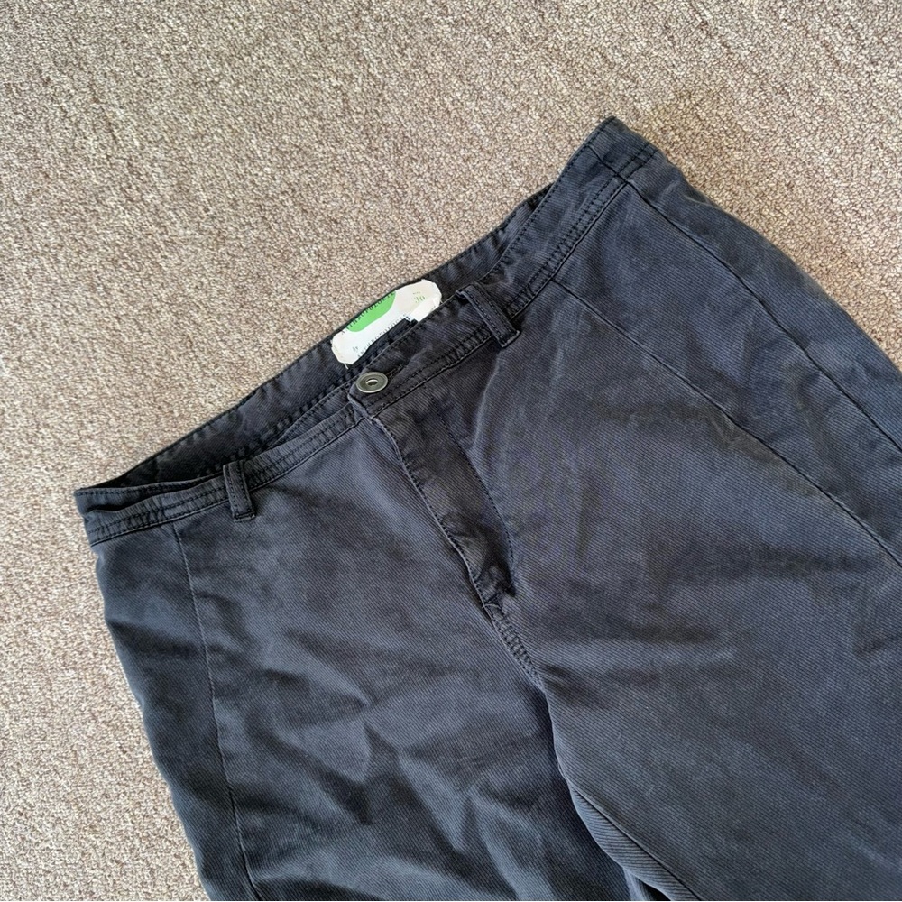 Pilcro and letterpress by Anthropologie Size 30 Pants high rise corduroy Black‎